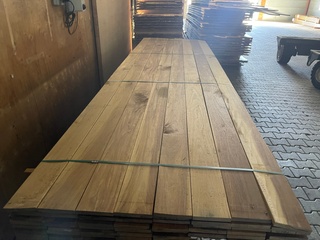 Ca. 72x Guyana Ipé Country Garde Planken Geschaafd, 18x140mm, lengte 4